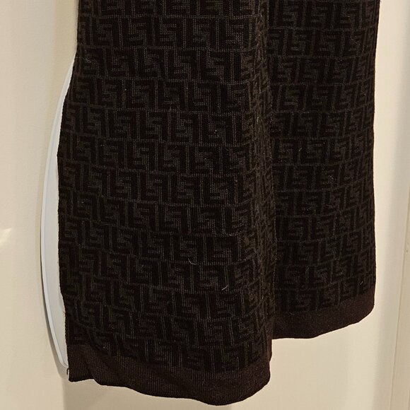 Fendi Wool Scarf, Brown & Black,  Classic Style - Picture 7 of 8